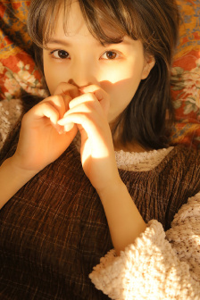 女女接吻